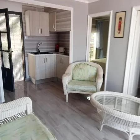 Apartamento Charming Apartment With View In Barxeta, 35 M² Rafelguaraf