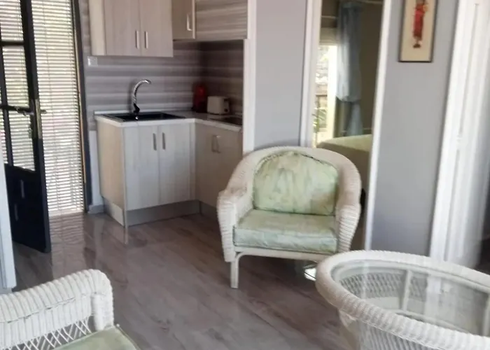 Apartamento Charming Apartment With View In Barxeta, 35 M² Rafelguaraf